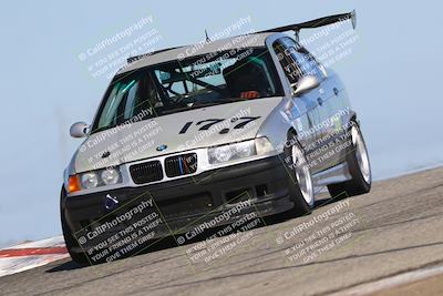 media/Oct-26-2025-CalClub SCCA (Sun) [[8ce1e69566]]/Group 2/Grapevine/